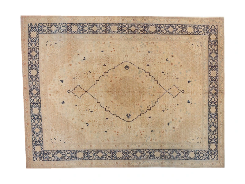 Tabriz-Teppich mit Medaillon